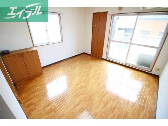 居室・リビング　角部屋