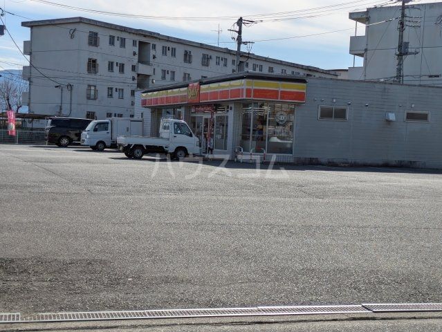 コンビニ　デイリーヤマザキ 昭和上河東店（コンビニ）まで301m
