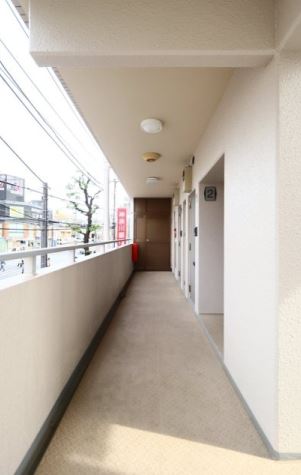 玄関　同タイプ別住戸