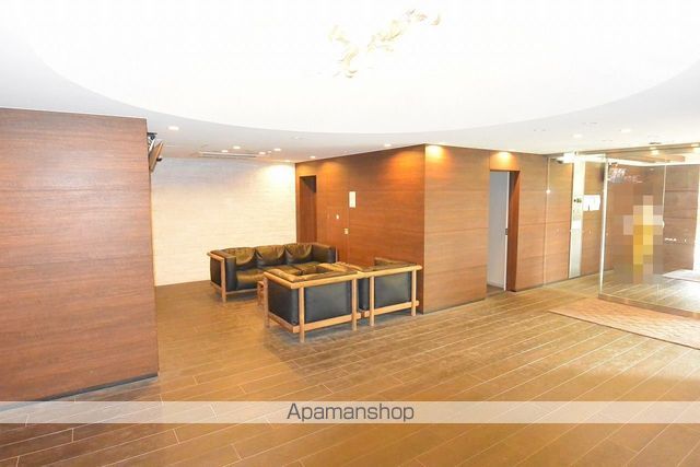 ロビー　ロビー