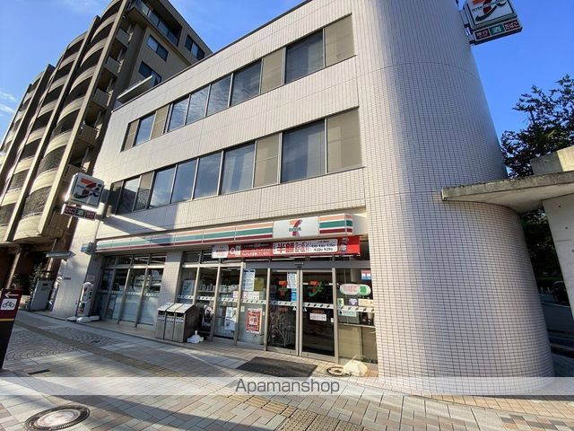 コンビニ　セブン－イレブン仙台榴岡５丁目店（コンビニ）まで638m