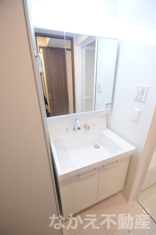 洗面設備　使いやすい洗面所です