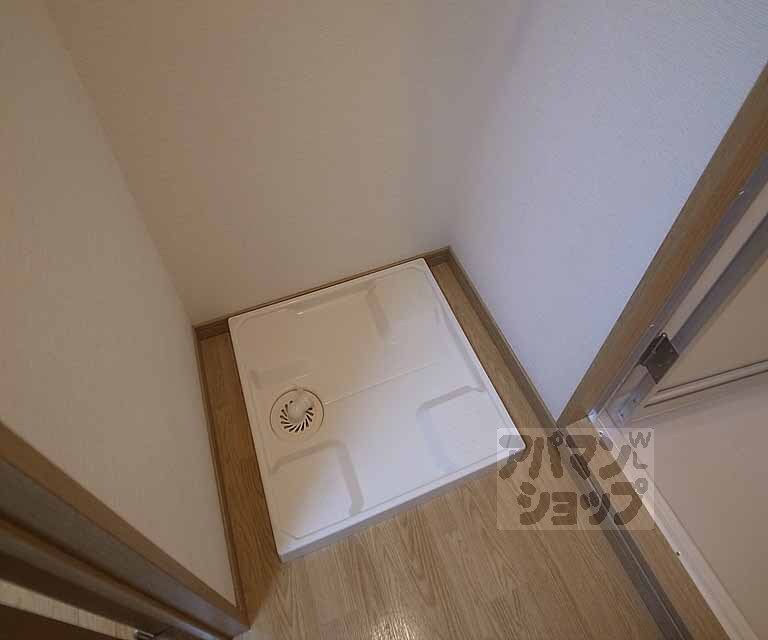 その他設備　室内に洗濯機置き場完備