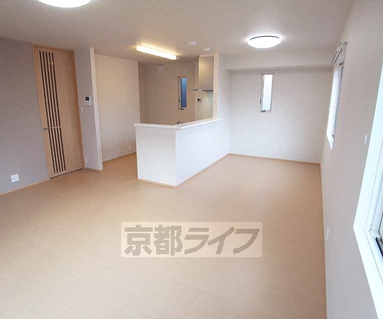 居室・リビング　とっても広いリビング。開放感があります！