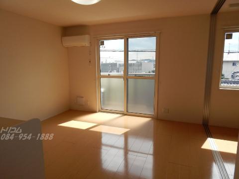 その他設備　エアコン　照明完備