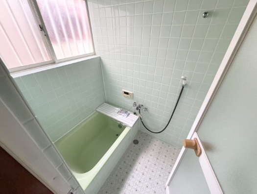 バス・シャワールーム　1日の疲れを癒しましょう