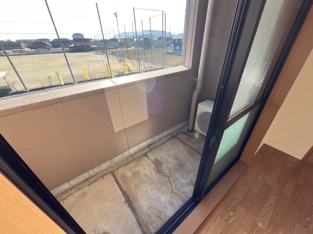 バルコニー　ベランダ