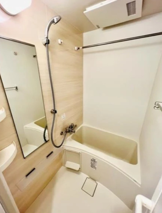 バス・シャワールーム　※別部屋の参考写真です。
