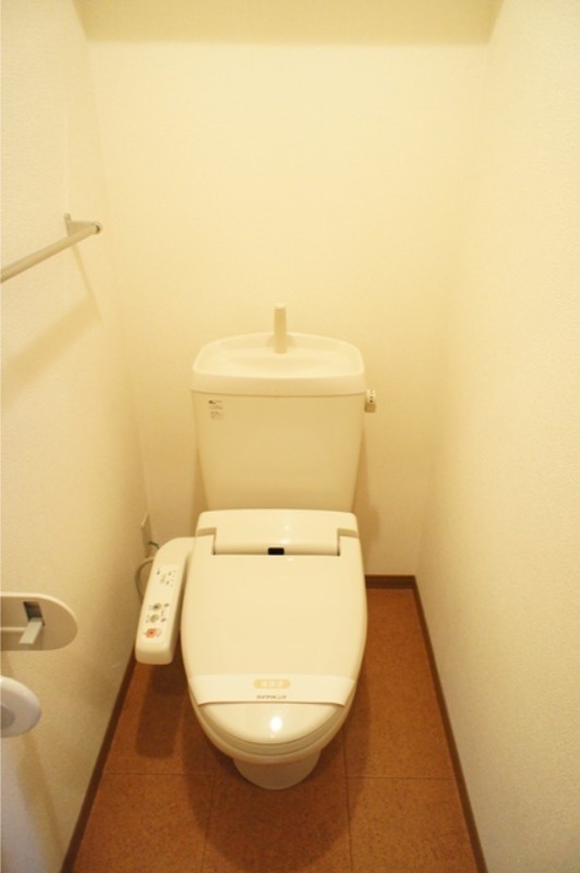 トイレ　図面と現状に相違がある場合には現状を優先