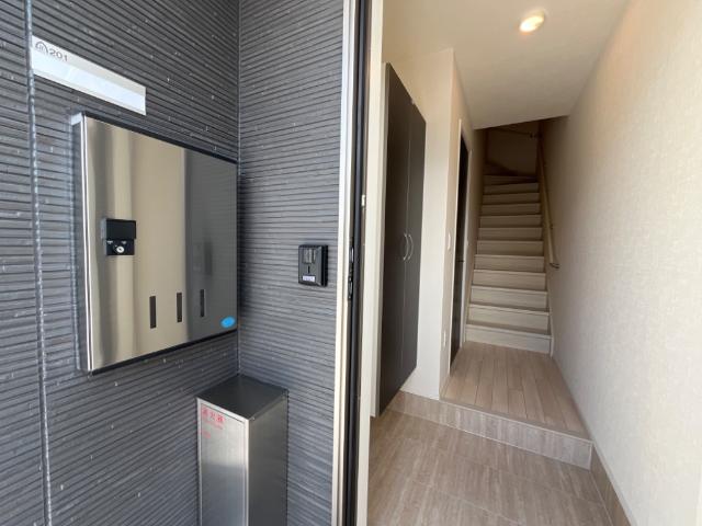 玄関　宅配ボックス（イメージ）