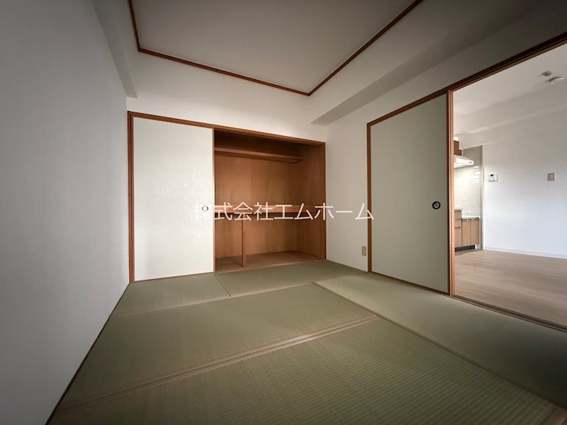 その他　和室4.5帖　収納充実