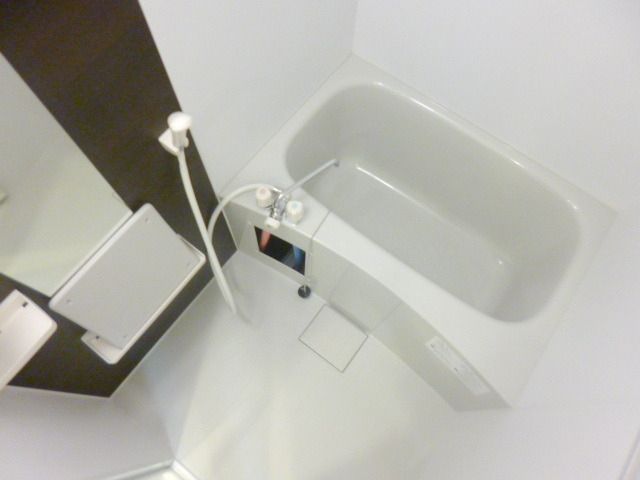 バス・シャワールーム　★鏡がついているお風呂です★