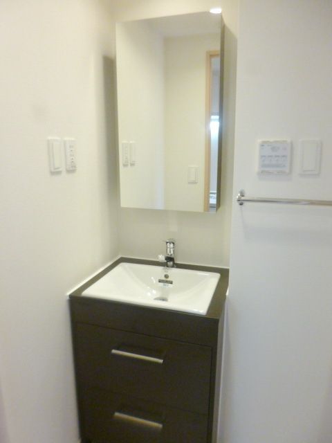 洗面設備　★独立洗面台もおしゃれです★