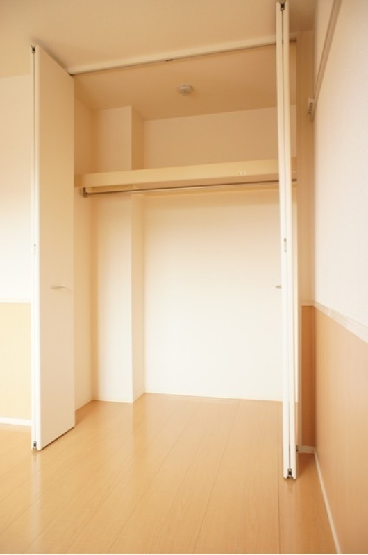 収納　図面と現状に相違がある場合には現状を優先