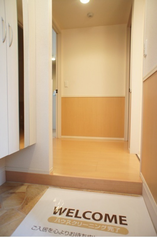 玄関　図面と現状に相違がある場合には現状を優先