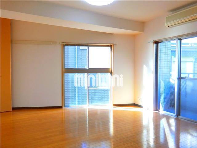 居室・リビング　綺麗な居室です