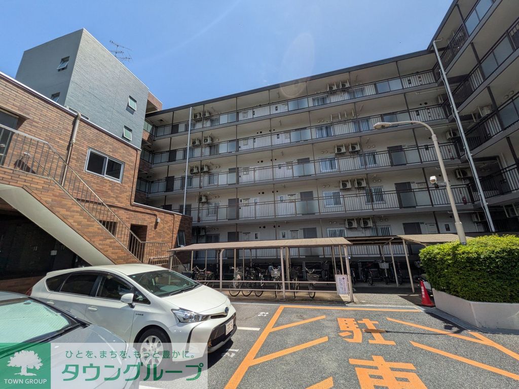 駐車場　駐車場
