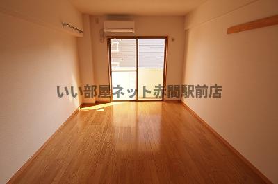 居室・リビング　※現況優先