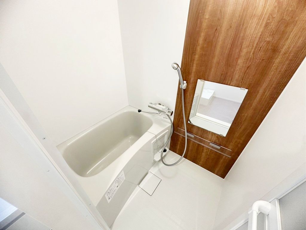 バス・シャワールーム　バス