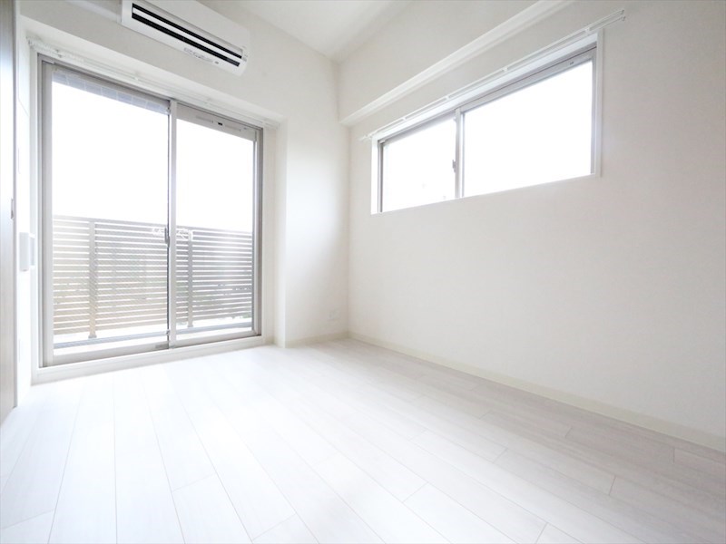 バルコニー　ＬＤＫ9.2帖　カウンターキッチン　エアコン付　バルコニー