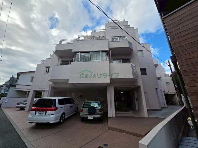 建物外観　余丁町サンハイツ