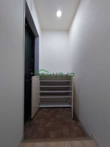 玄関　イージス高円寺