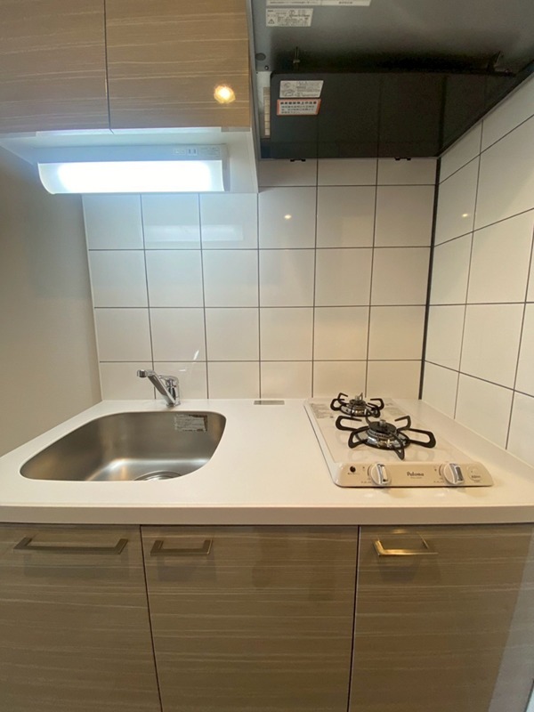 キッチン　同物件別部屋写真