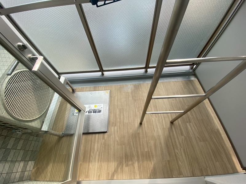 バルコニー　同物件別部屋写真