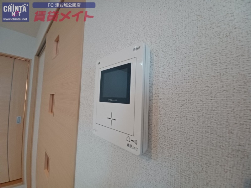 セキュリティ　別部屋同型反転タイプ