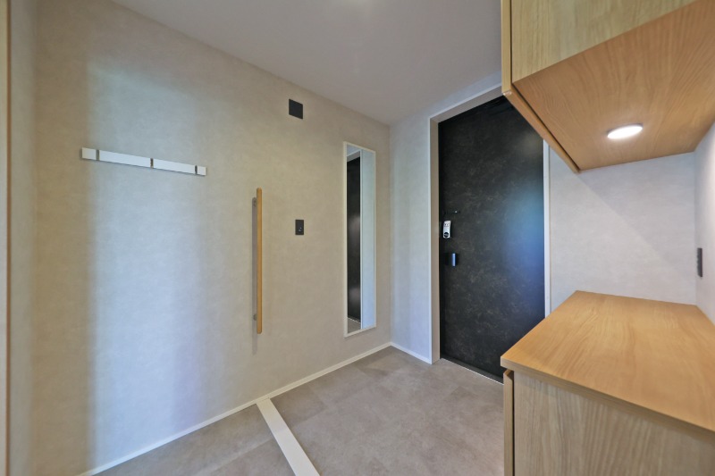 玄関　フラットな玄関