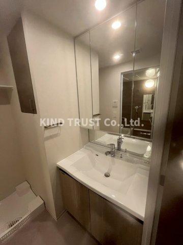 洗面設備　忙しい朝には欠かせない洗面所です