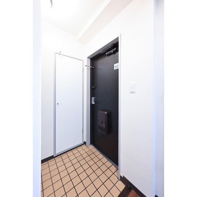 玄関　参考写真