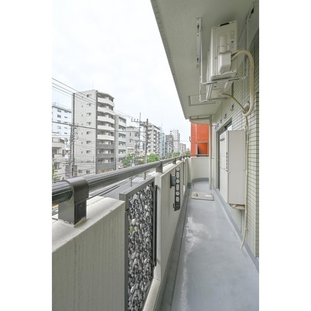 バルコニー　参考写真