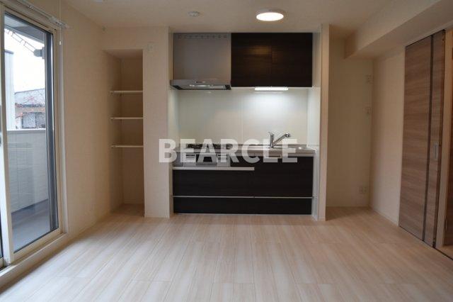 居室・リビング　同型モデル　エアコン１基