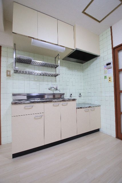 キッチン　別室の参考写真です。※現況優先