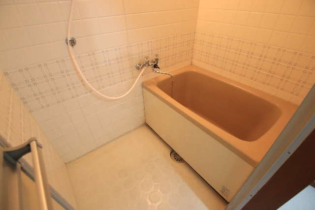 バス・シャワールーム　別室の参考写真です。※現況優先