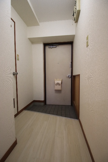 玄関　別室の参考写真です。※現況優先