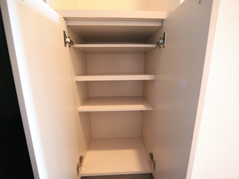 玄関　シューズボックス付