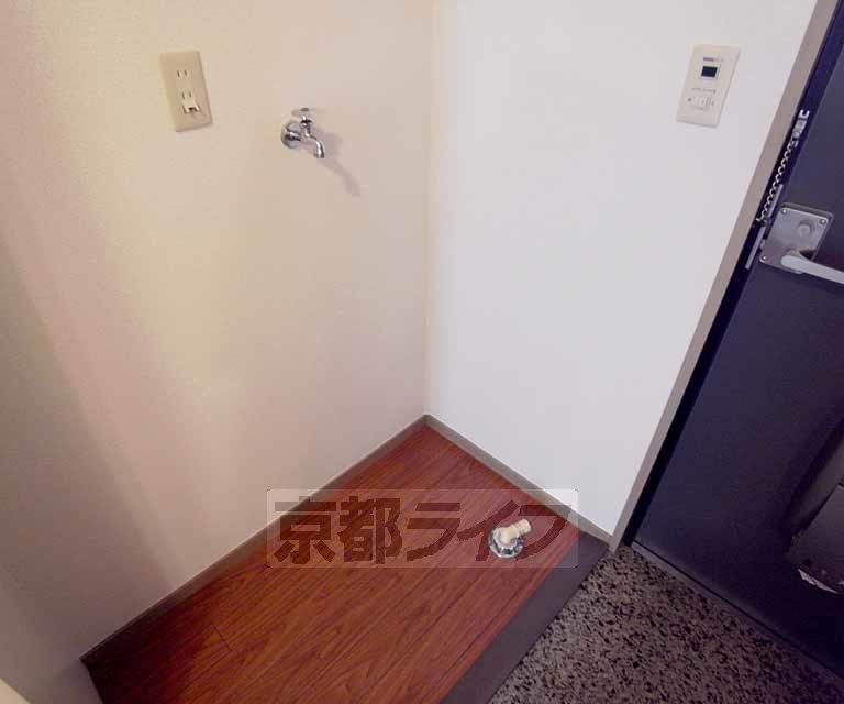 その他設備　室内洗濯機置き場です。