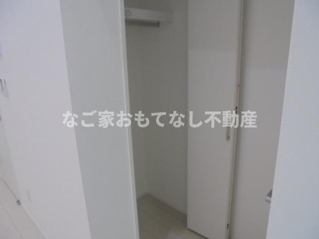 収納　同型タイプ