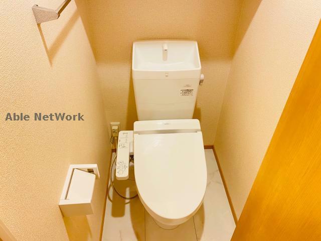 トイレ　別号室写真