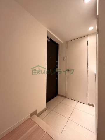 玄関　LIGHT TERRACE新宿御苑