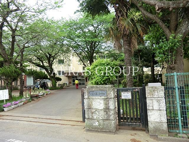 中学校　千葉市立花見川中学校（中学校）まで1350m