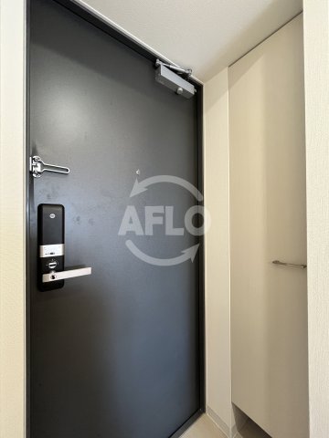 玄関　エスリード大阪シティノース　玄関