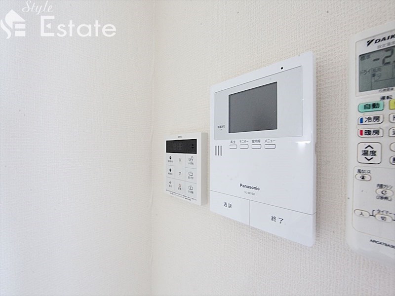 セキュリティ　モニター付きインターホン