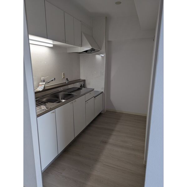 キッチン　別室の参考写真です。※現況優先