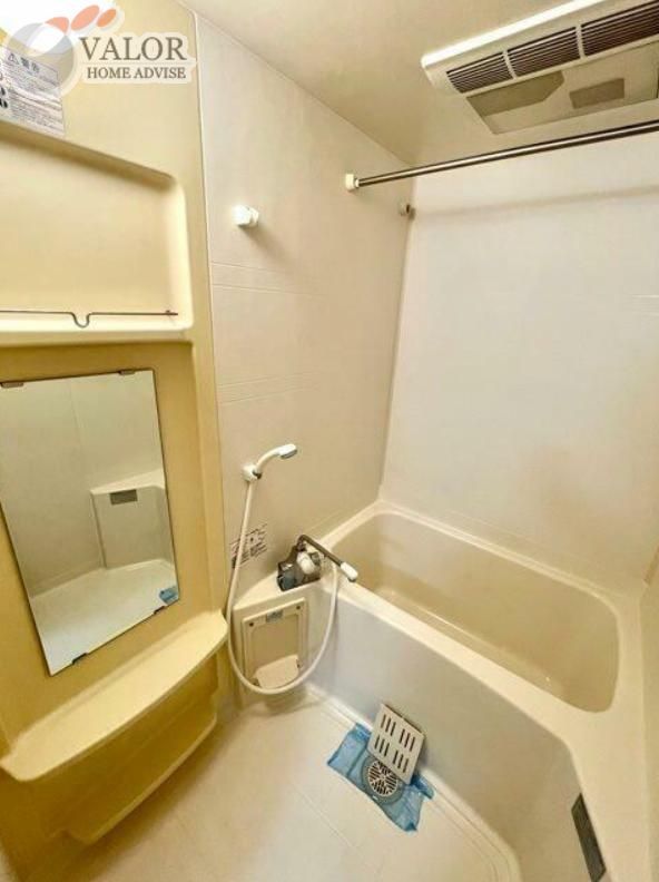 バス・シャワールーム　バス