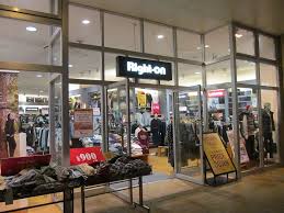 ショッピングセンター　ライトオンLaLaテラス南千住店（ショッピングセンター）まで1461m