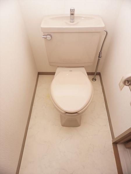 トイレ　トイレ