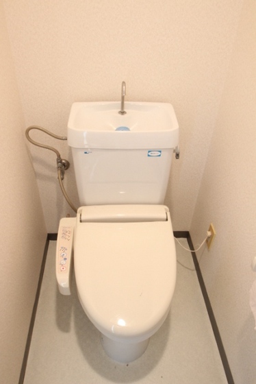 トイレ　※別号屋の写真です